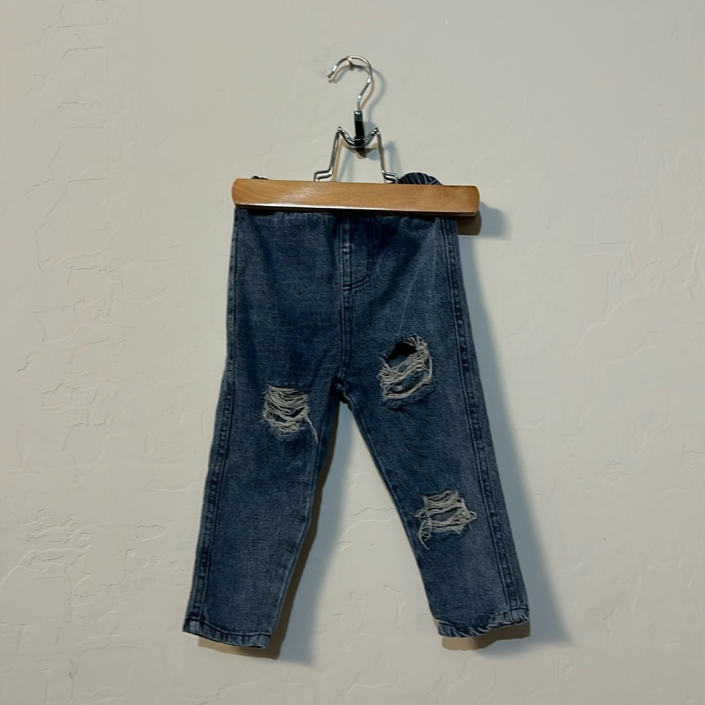 baby boys jeans. Barley worn.